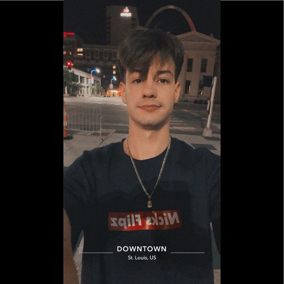 Meet your Posher, Nicholas - Picture 4 of 14